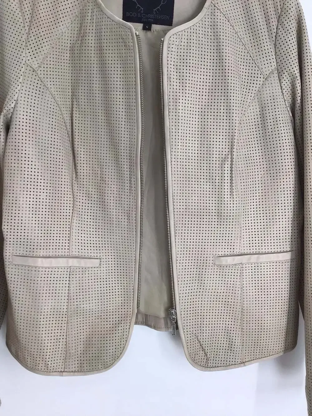 Bod & Christensen 100% Leather Full Zip- Up Laser Cut Style Jacket Tan Size L